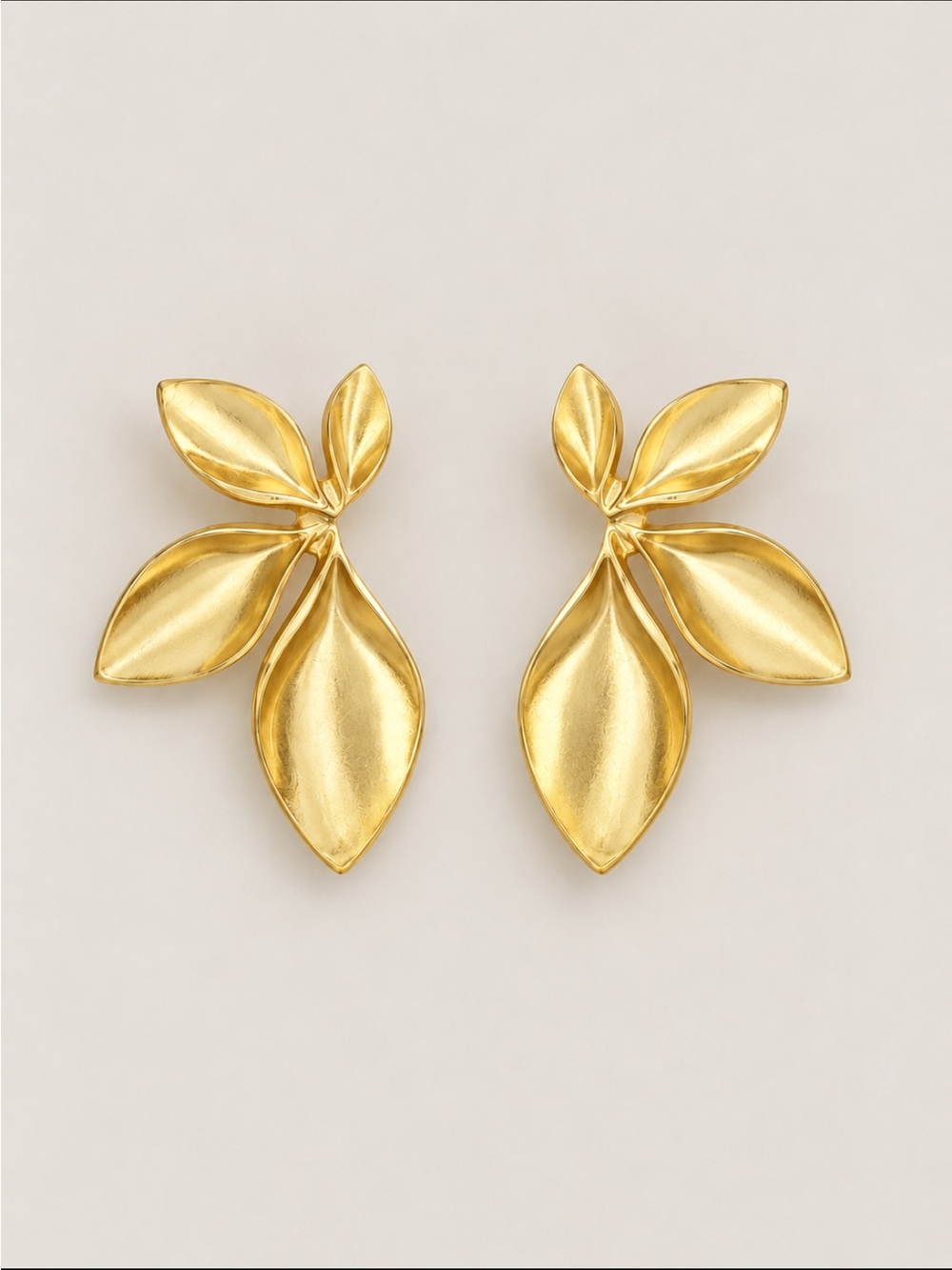 New! Gold Flower Leaf Statement Earrings NWOT